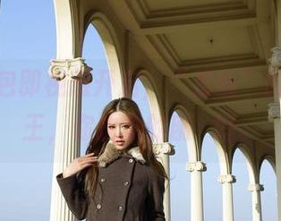 免费图包即视感开启，“爱丝”的丝革女王，你执念的刚剛好。