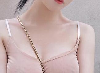 Aram(아람)的职业装展示，完美图库任你下载！一键搞定！