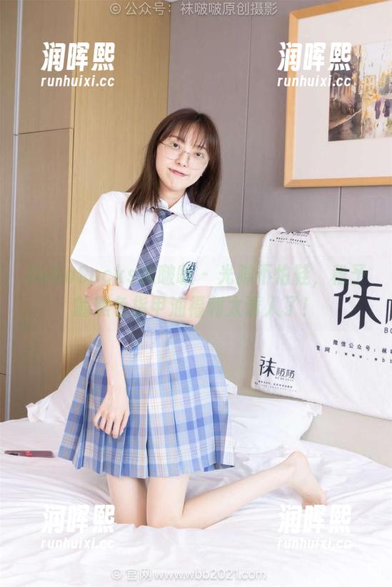 BoBoSocks袜啵啵-稚予 BoBoSocks袜啵啵 - 光脚不怕鞋,稚予的黑色指甲油福利太诱人了!