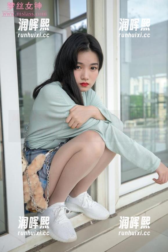 MSLASS梦丝女神-阿依古丽 MSLASS梦丝女神 - 图片里的阿依古丽,月亮花的身影怎么那么迷离?