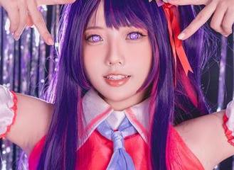 Messie Huang白裙写真，图包中的自我放飞