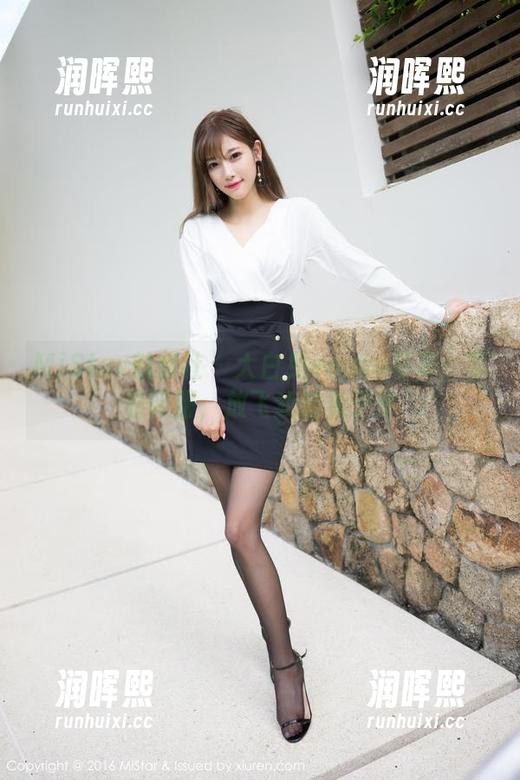 MiStar魅妍社-大白兔emma MiStar魅妍社 - 大白兔emma写真:穿着校服,放飞我的兔子梦