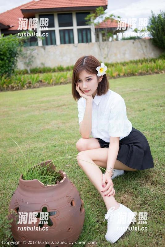 MiStar魅妍社-萌奈子 MiStar魅妍社 - 圣诞快乐就靠萌奈子的私拍,图片里藏了一整份欢喜!