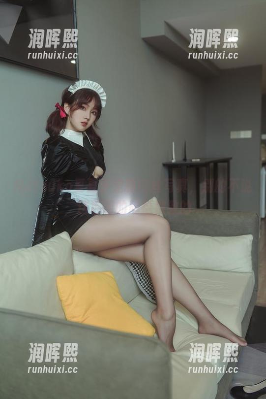 Natsuko夏夏子 Natsuko夏夏子定制肉丝写真,别的不说,这色调的确挺别致的...