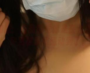 ROSI和服：作品感觉像是在动漫中散步，突然被现实感动到了。