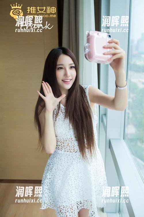 TGOD推女神-莫晓茜sunny TGOD推女神 - 不靠颜值,莫晓茜sunny的美足就是她撬动全场的隐秘武器,快看这组图片!