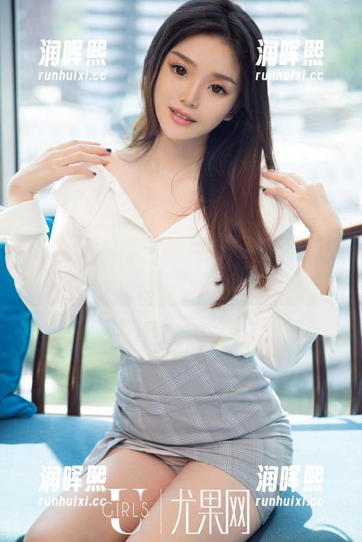 UGirls尤果网 - 于思琪的日常：网盘就像一面镜子，映出不一样的精彩