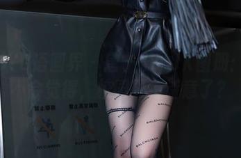 XIAOYU语画界 – 唐宁宁的JK图册：你会不会觉得，校园更有诗意了？