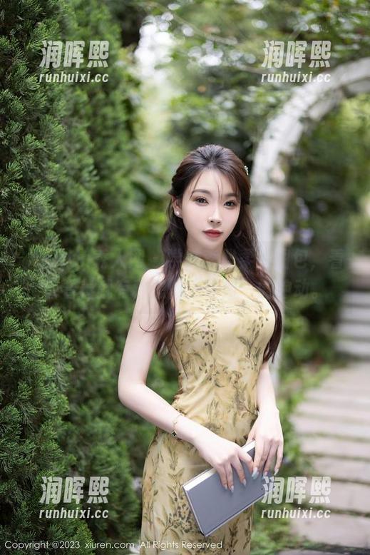 Xiuren秀人网-李雅柔 Xiuren秀人网 - 学妹李雅柔的图包,看着看着就有种想做“学姐”的冲动。