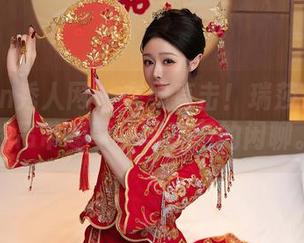 Xiuren秀人网 – 在线直击！瑞莎Trista的吊带趣事，写真后的闲聊。