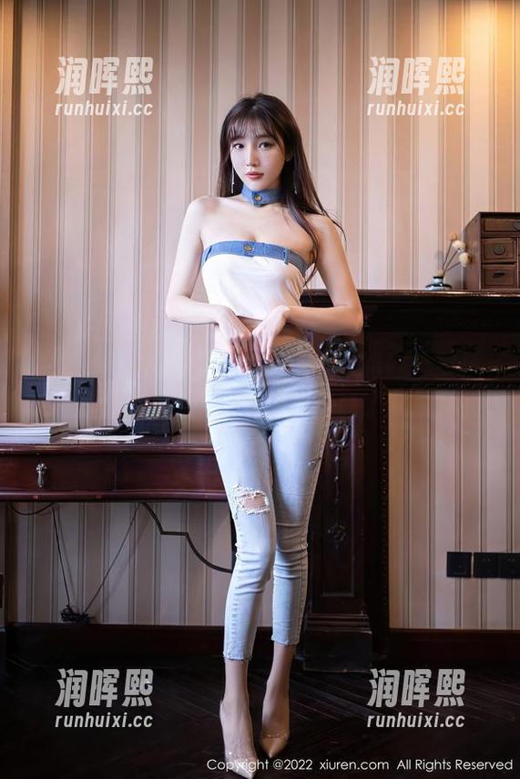 Xiuren秀人网-金BABY吖 Xiuren秀人网 - 金BABY吖的办公室风云:这本秘书写真集让我提高了几度热度