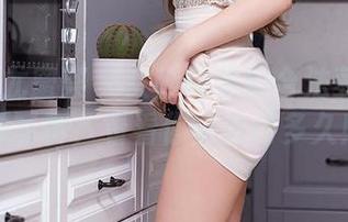 YouMi尤蜜荟 – 女神降临！合法萝莉的高清写真，看看你能坚持多久！