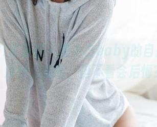 YouMi尤蜜荟 – 樱小白baby的自拍套图，没什么新意，但不看会后悔？