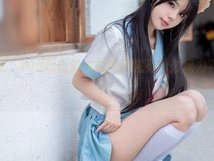 隔着屏幕我在想，rua阮阮的白衬衫到底有什么魔力？这图片太抓人了！