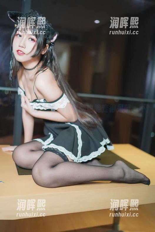 不呆猫 “喵”的一声,JK制服也能变得呆萌:不呆猫的写真图集