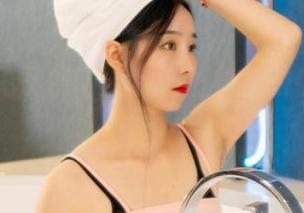 丽柜 – 兔子轰动全场！图集里的牛仔裤大赛