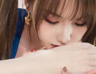 丽柜 – 看了晴晴的免费婚纱作品，已经开始想象我的婚礼了，不过，只是想象而已。