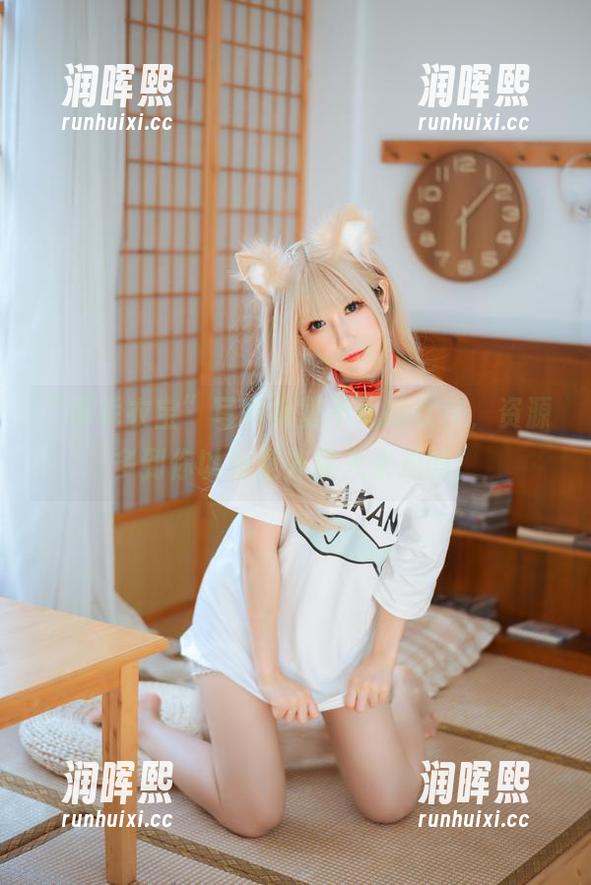 乖乖衣宝 “乖乖衣宝”写真集里不乖的女孩,资源多到你以为是外星人来拍的!