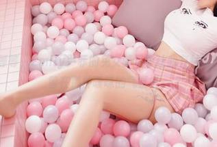嗲囡囡 – 等等，Emily尹菲的兔女郎写真让我有种恍惚，完全停留在那种暧昧的气氛中。