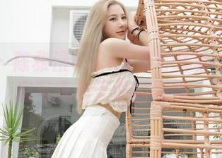 嗲囡囡 – 陈雅漫VICKY带你体验一把：私房写真和天使的碰撞。