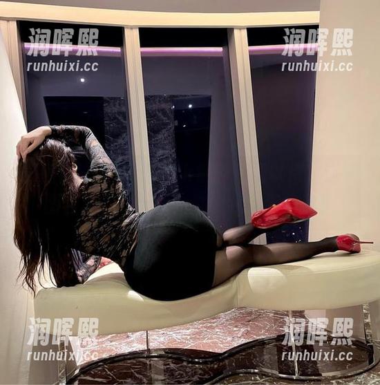 小猫咪ck 微密圈 - 连小猫咪ck都能温柔以待,这美图合集跌宕起伏,别说我没警告你!