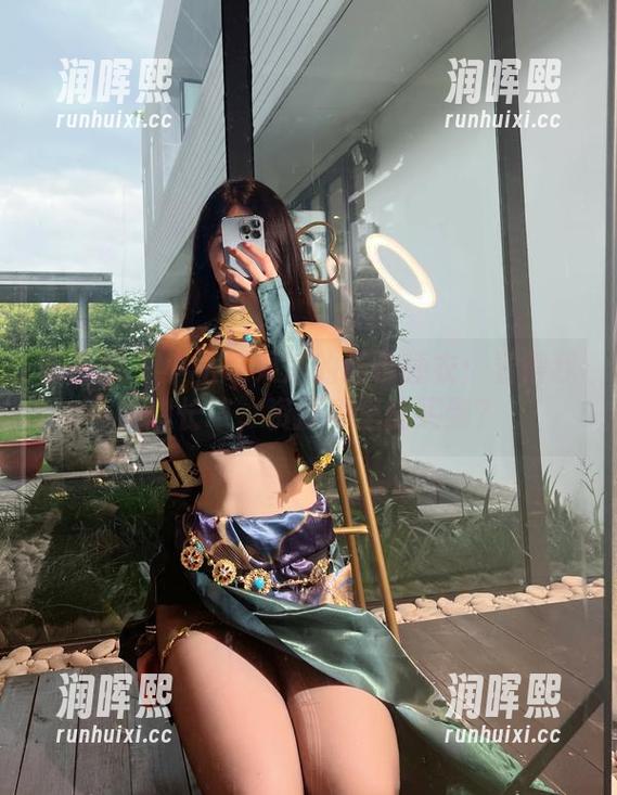 小玉吃果冻 微密圈 - 小玉吃果冻的红色睡衣:看得我也想长草,资源哪里能买到?