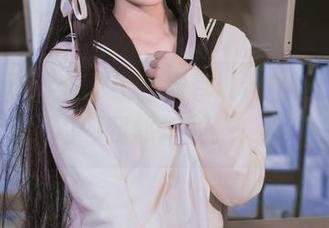 最新写真：我敢说弥音音ww的ALTEREGO，隐约像我邻居的猫！眼神杀！
