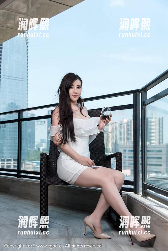 推女神-战姝羽 推女神 - 无敌战姝羽,运动连拍,免费照片一份,快来领,别担心,我这儿没肌肉!