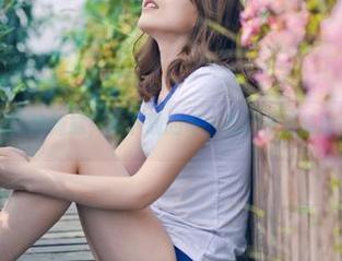 推女神 – 谭晓彤的妹妹，你下载的每一张都在逆着时间走回温馨～