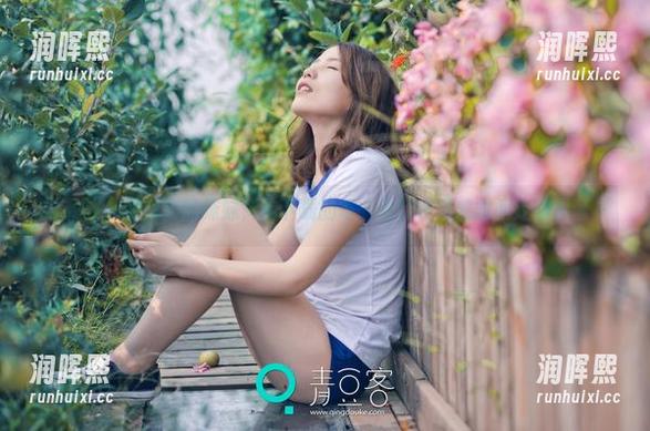 推女神-谭晓彤 推女神 - 谭晓彤的妹妹,你下载的每一张都在逆着时间走回温馨~