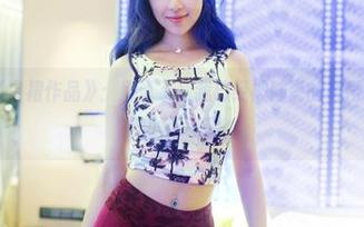 推女郎 – 《白裙作品》：别说了，我已经被陆瓷的裙摆帅掉了，附赠小花一朵！