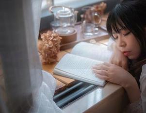 无颜小天使wy的化身，内衣+cos，照片能不能再好看点儿啊？