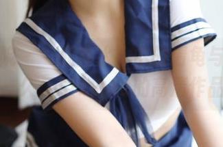 模范学院 – “死库水”中的清龟与冷感——久久Aimeea的高清作品