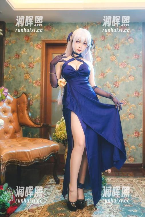 樱落酱w 樱落酱w与圣路易斯礼服的碰撞:精选图集,总有不和谐的音符