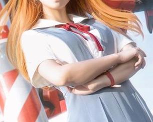 漫游腥月的特软儿Sona，评选最佳cos合集！