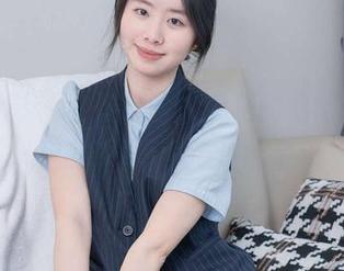 甜予摄影 – 私房探险，澜澜的蜡笔小新玩偶在演绎不可描述的情节