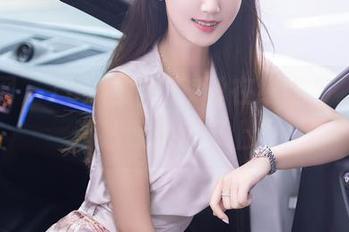 秀人网 – Zoe柚柚的灰丝在线发布，绝对不愁颜值跟不上！