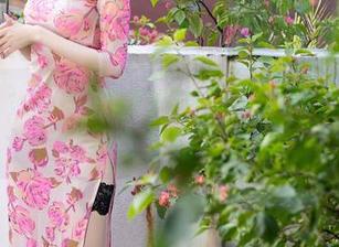 秀人网 – 沐言yanyan与她的女仆角色，私拍合集略带俏皮