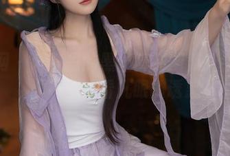 秀人网 – 爱酱里的黑丝高清图集：会让你忍不住多看几眼的诱惑