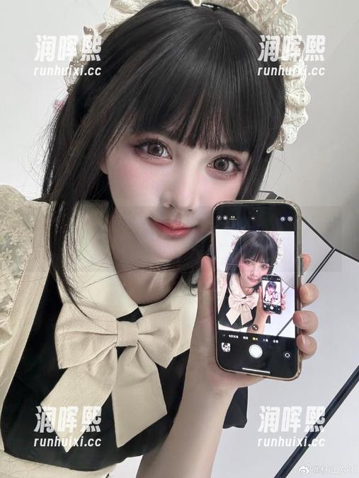 秋山AkI 一份秋山AkI的惊叹:原图中的秘密究竟藏在哪里?
