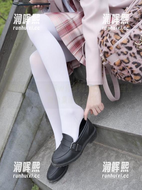 紧急企划-见希w 紧急企划 - 见希w化身制服女神,白丝壁纸合集请收好!