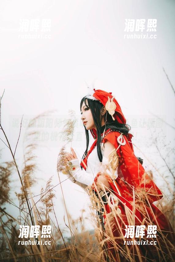许多鱼鱼鱼 说好的阴阳师气质呢?许多鱼鱼鱼让原图里的桃花妖直勾勾跟你对视!