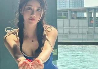 微密圈 – 轩子巨二兔的女仆装，套图成了我的新现实！