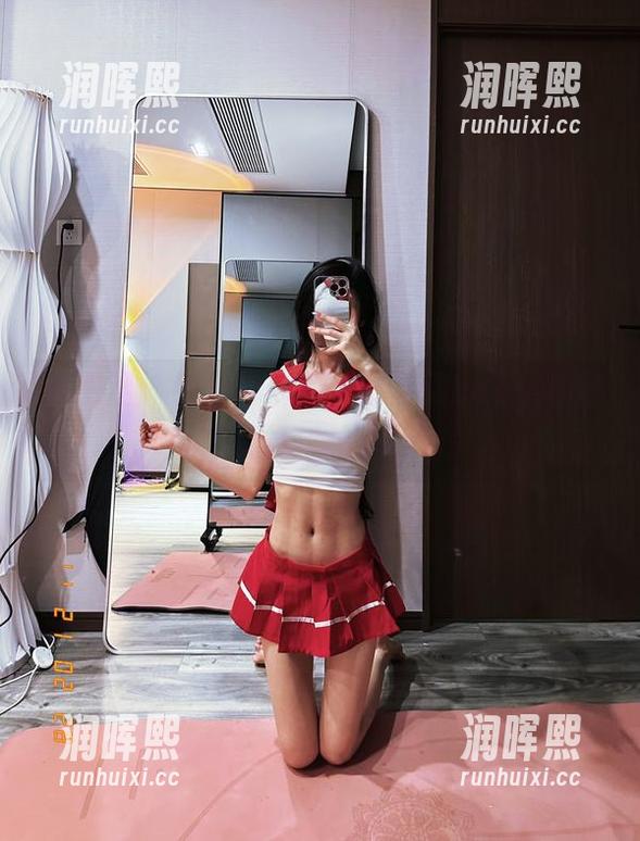 微密圈 - 节日的视角，黎允熙baby用图包颠覆你我的审美。
