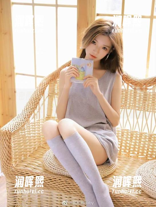 黎允熙baby 微密圈 - 学妹你这样,黎允熙baby的作品集更新打破次元壁啦!
